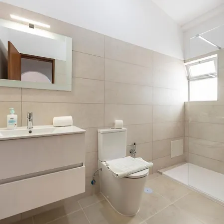 Incredible View T1 47 Apartament